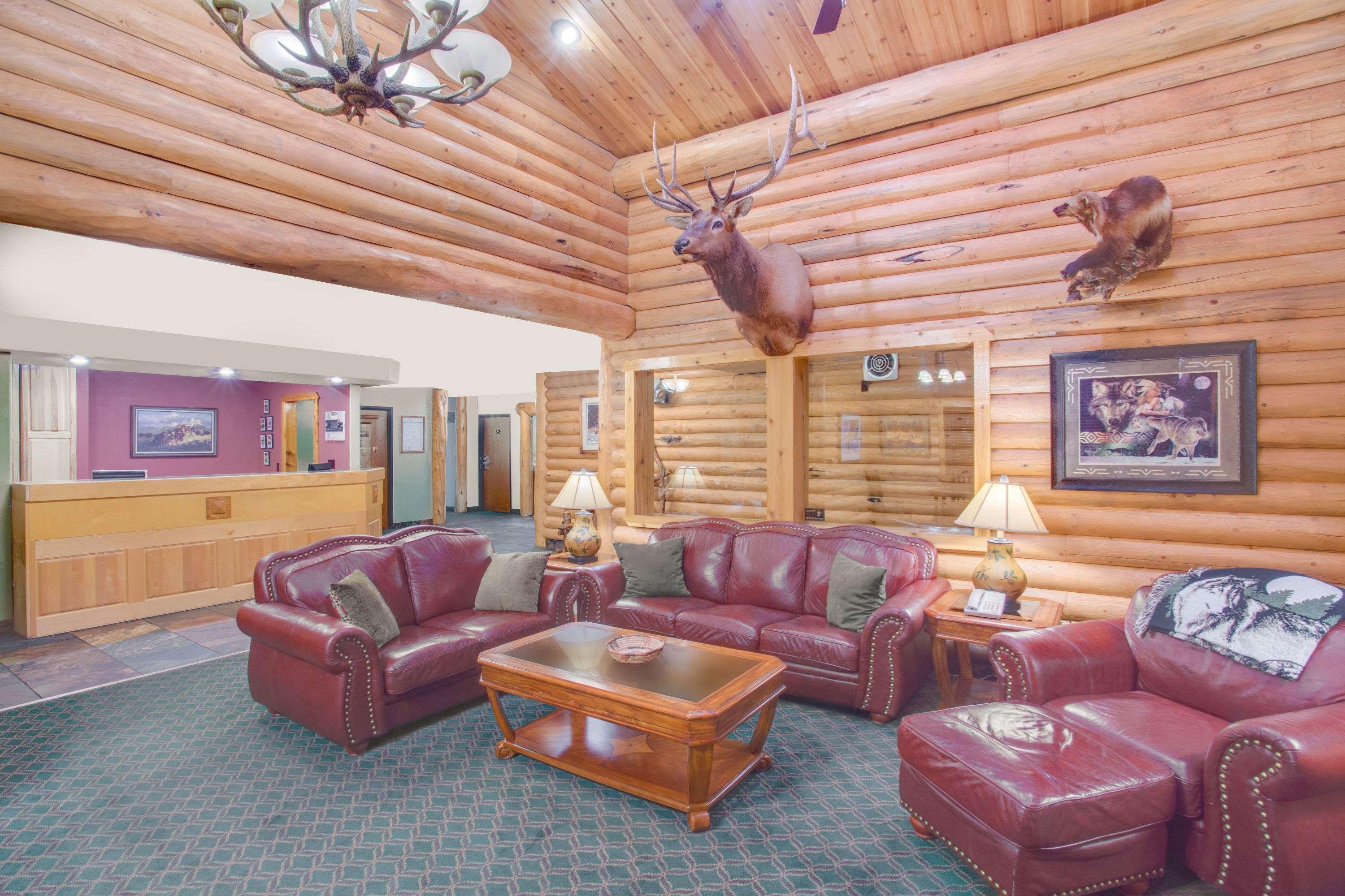 Super 8 By Wyndham West Yellowstone Exterior photo